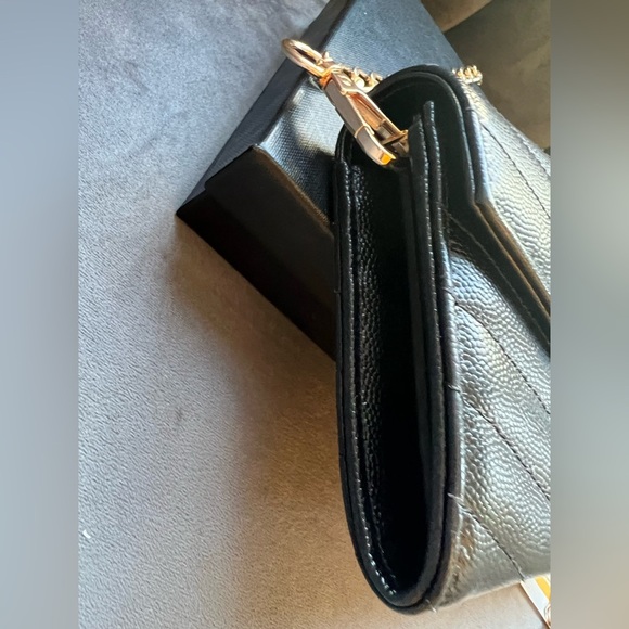 YSL cassandre envelope wallet on chain - Picture 5 of 12